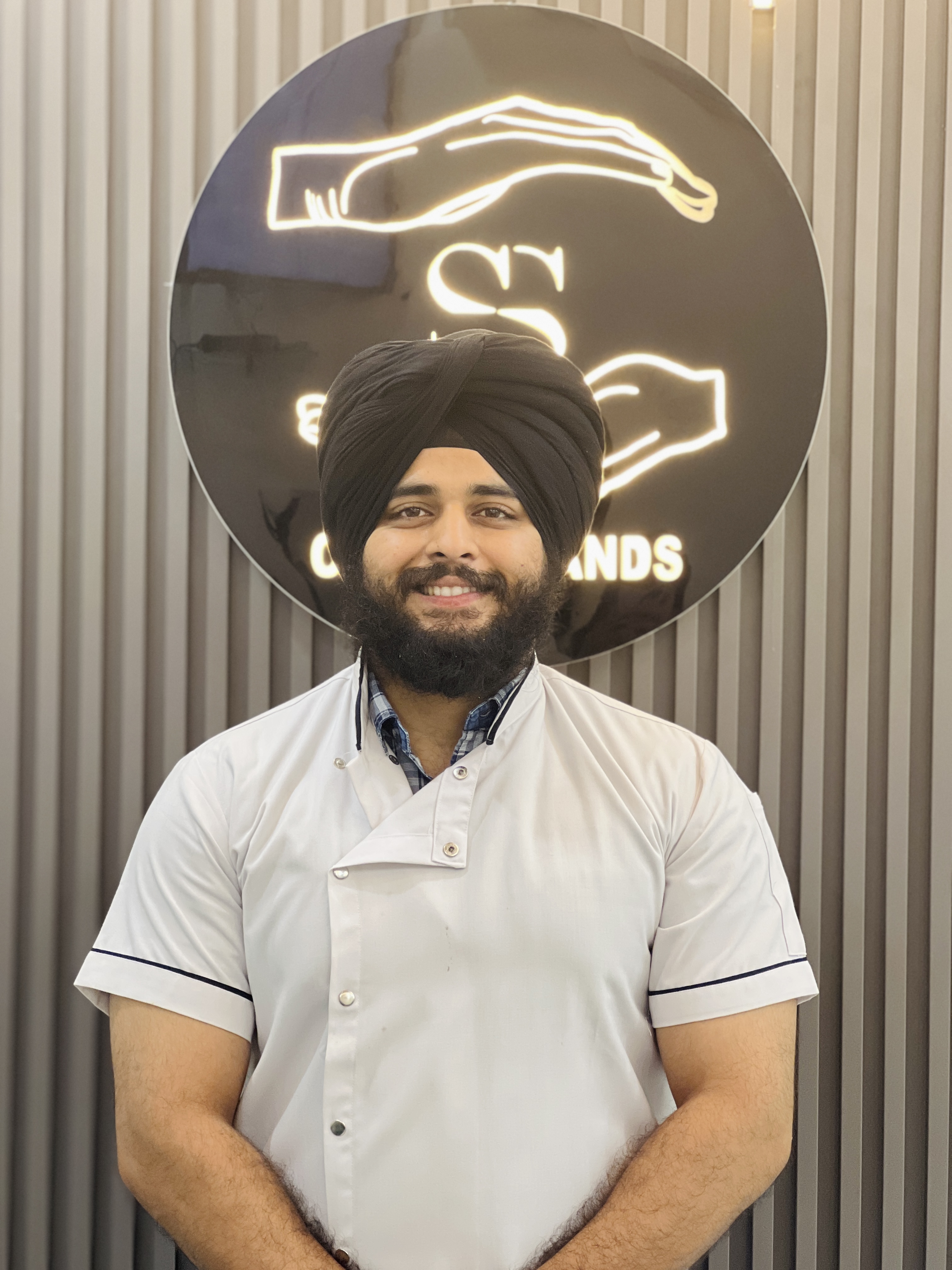 Dr.Survinder